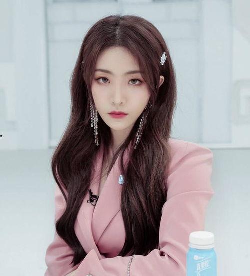 喻言最新爆料消息,揭秘娱乐圈不为人知的幕后真相